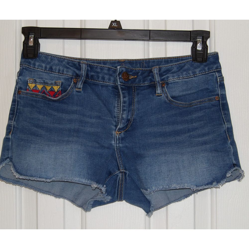Chip & Pepper Denim Shorts Aztec Embroidered Pockets Frayed Hem SIZE 28